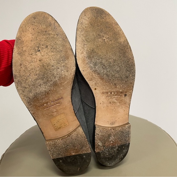 MANOLO BLAHNIK GRAY SUEDE WOMENS LOAFERS SZ 38 - Picture 4 of 7